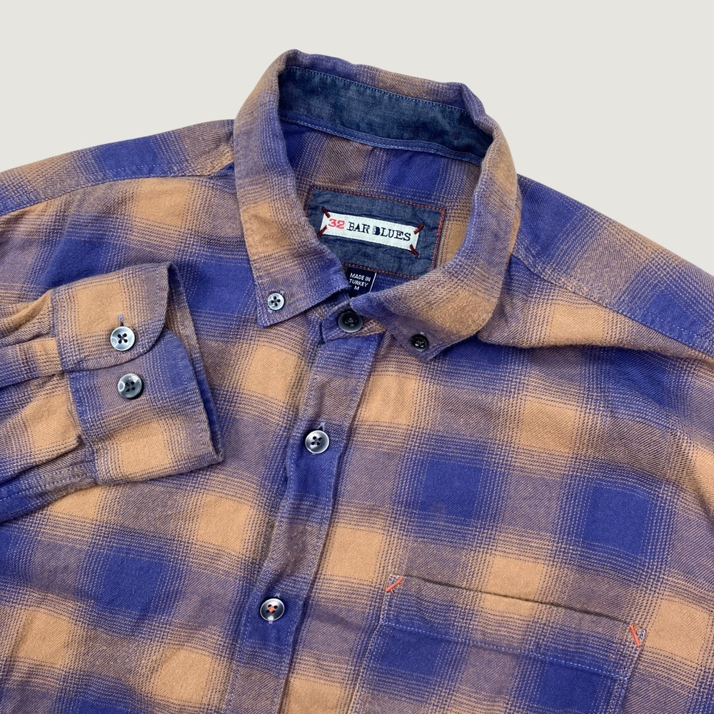 32 Bar Blues Mens M Button Down Shirt Purple Brown Plaid Flannel Cotton Turkey